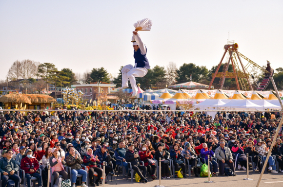 마당극 [사진 제공 파주시. 재판매 및 DB 금지]