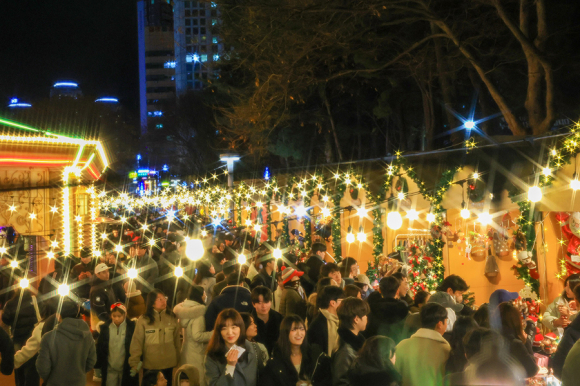 크리스마스마켓 및 체험부스 [사진 제공 대전광역시. 재판매 및 DB 금지]