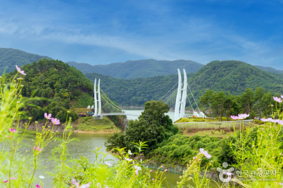 영주호 용마루공원 [사진 제공 한국관광공사. 재판매 및 DB 금지]