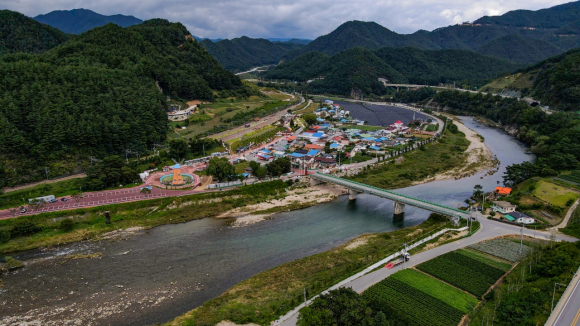 ‘산타와 함께하는 겨울 이야기’ 분천마을 [사진 제공 봉화군. 재판매 및 DB 금지]