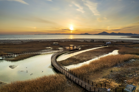 제15회 사하 관광사진영상전국공모전 시상식 입선[사진 제공 고우니생태길 낙조-남종학. 재판매 및 DB 금지]