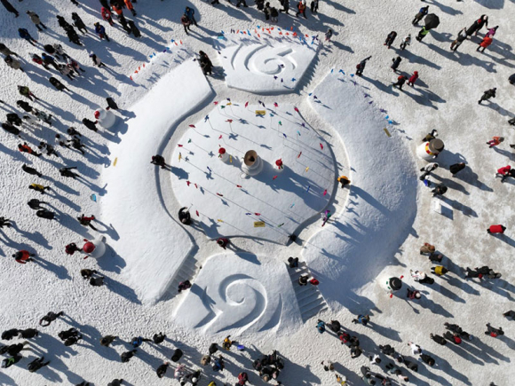 대형 눈조각 전시 [사진 제공 태백시. 재판매 및 DB 금지]