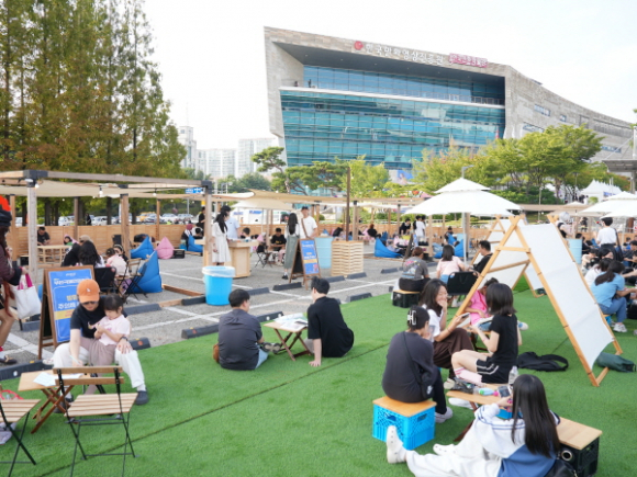 [사진 제공 한국만화영상진흥원 · 재판매 및 DB 금지]